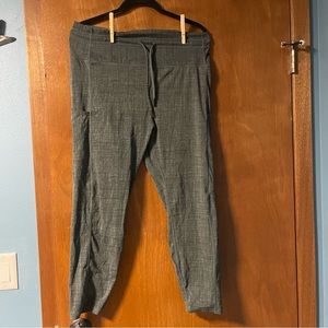 Zyia Drawstring Leggings